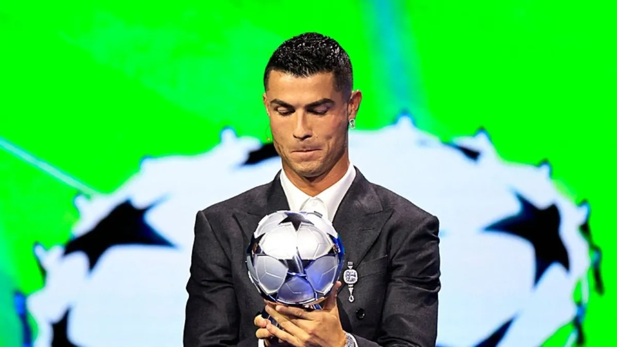 Son dakika haberi: Şampiyonlar Ligi kura çekimi belli oldu! Cristiano Ronaldo geceye damga vurdu | İşte o anlar…