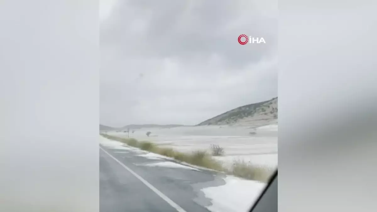 Tatvan’da Kar Yağışı Başladı