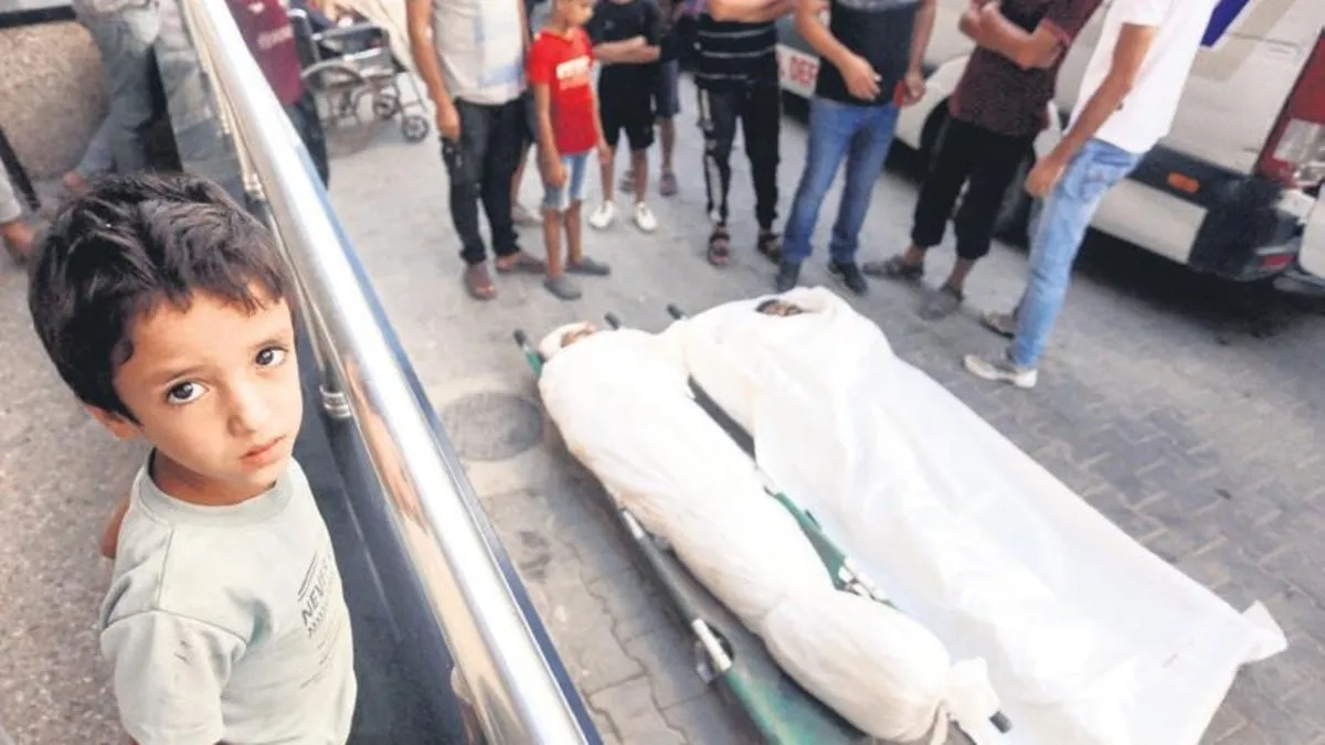 Yine sivillerin sığındığı okula bomba yağdırdılar 22 ölü