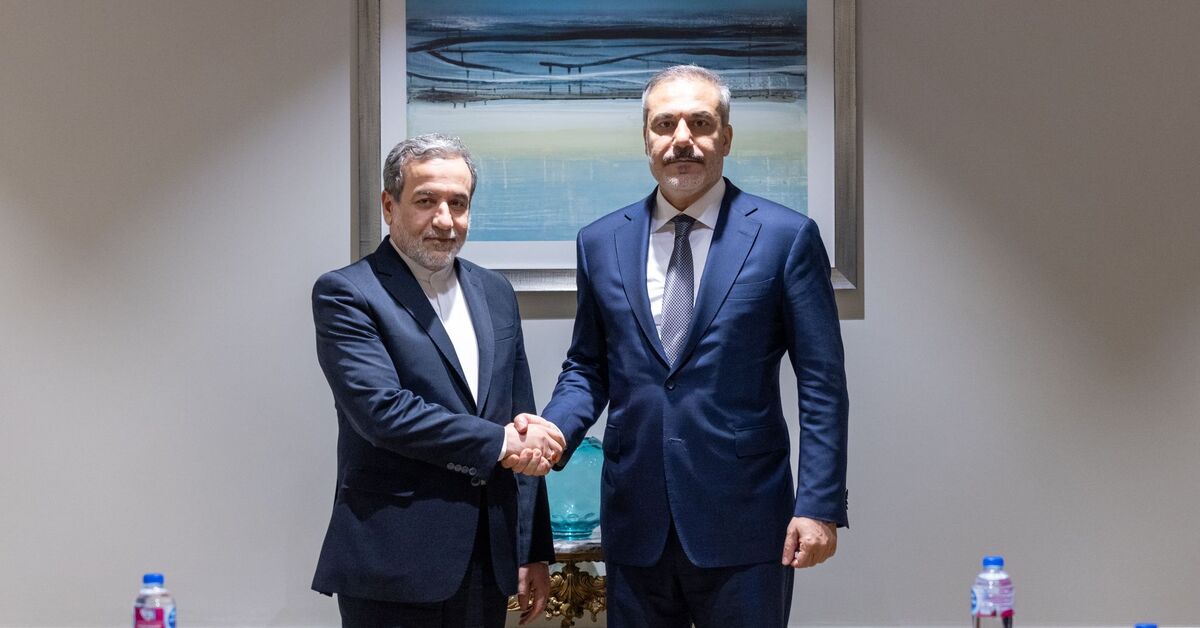 Bakan Fidan’dan diplomasi trafiği