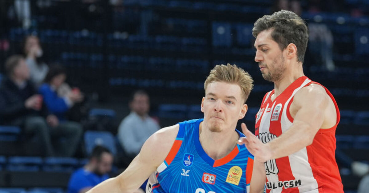 Anadolu Efes’te ayrılık